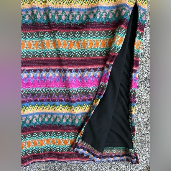 Fashion Vibrant Jewel Tone Embroidered Body Con Dress size small - Picture 4 of 9